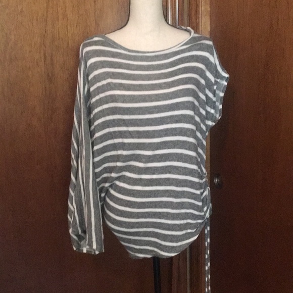 🎉🎉2x Host pick 7/6 and 11/29🎉🎉 - Picture 2 of 3